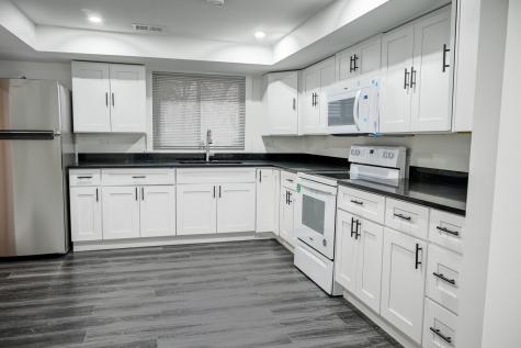 15915 Cottage Grove Avenue South Holland IL 60473