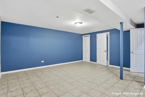 410 Willow Road Wauconda IL 60084
