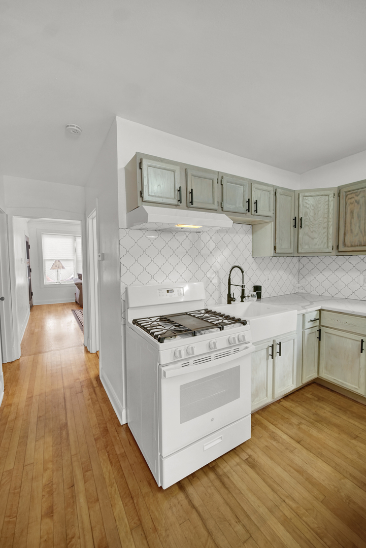 2854 South Central Park Avenue Chicago IL 60623