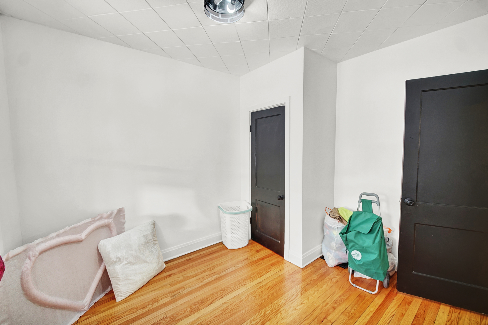 2854 South Central Park Avenue Chicago IL 60623