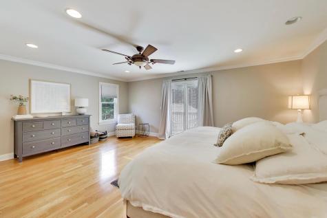 713 North Beverly Lane Arlington Heights IL 60004