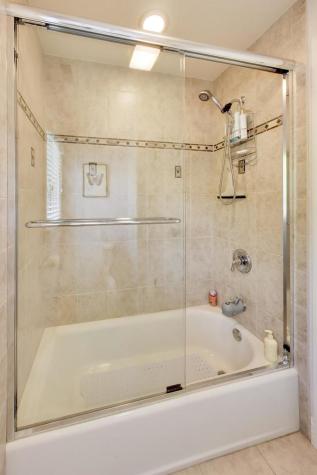 713 North Beverly Lane Arlington Heights IL 60004
