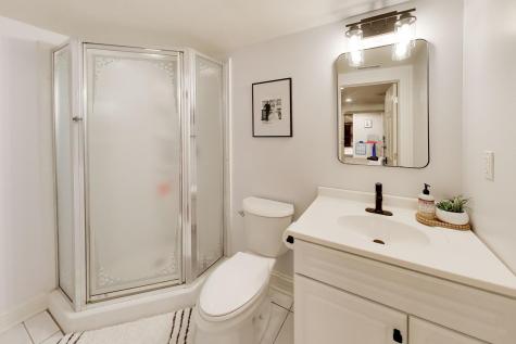 713 North Beverly Lane Arlington Heights IL 60004