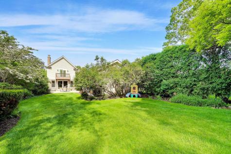 713 North Beverly Lane Arlington Heights IL 60004