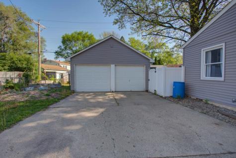 1404 Briarwood Drive Champaign IL 61821