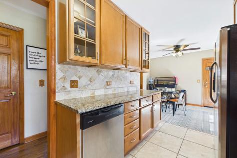 6911 State Park Road Spring Grove IL 60081