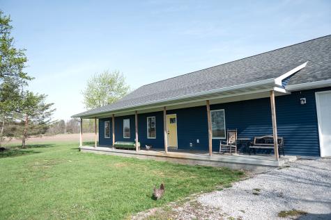 466 County Road 100 Sadorus IL 61872