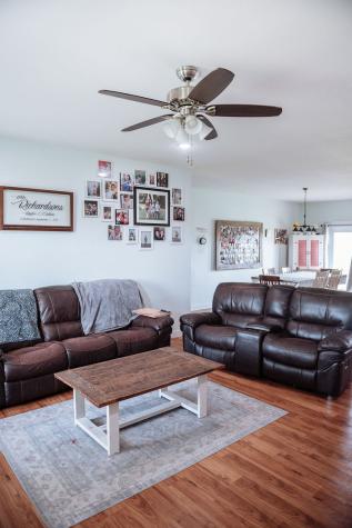 466 County Road 100 Sadorus IL 61872