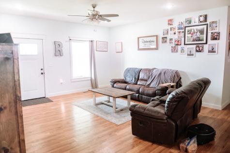 466 County Road 100 Sadorus IL 61872