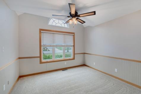 125 North Hamilton Drive Grant Park IL 60940