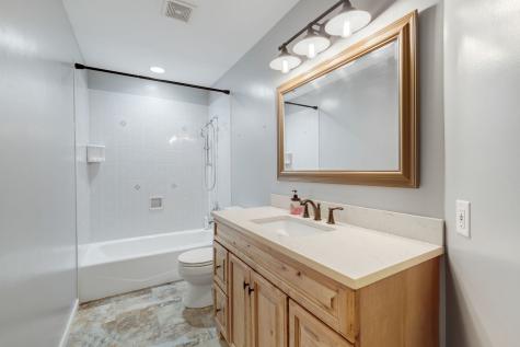 125 North Hamilton Drive Grant Park IL 60940