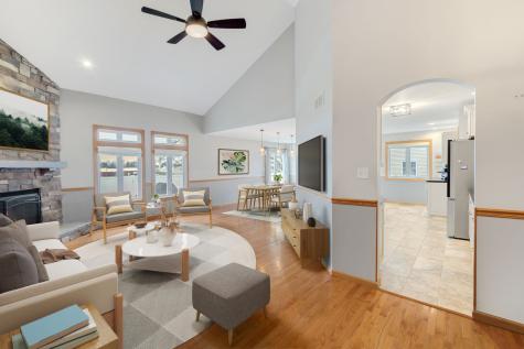 125 North Hamilton Drive Grant Park IL 60940