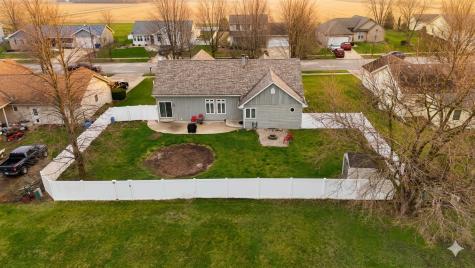 125 North Hamilton Drive Grant Park IL 60940