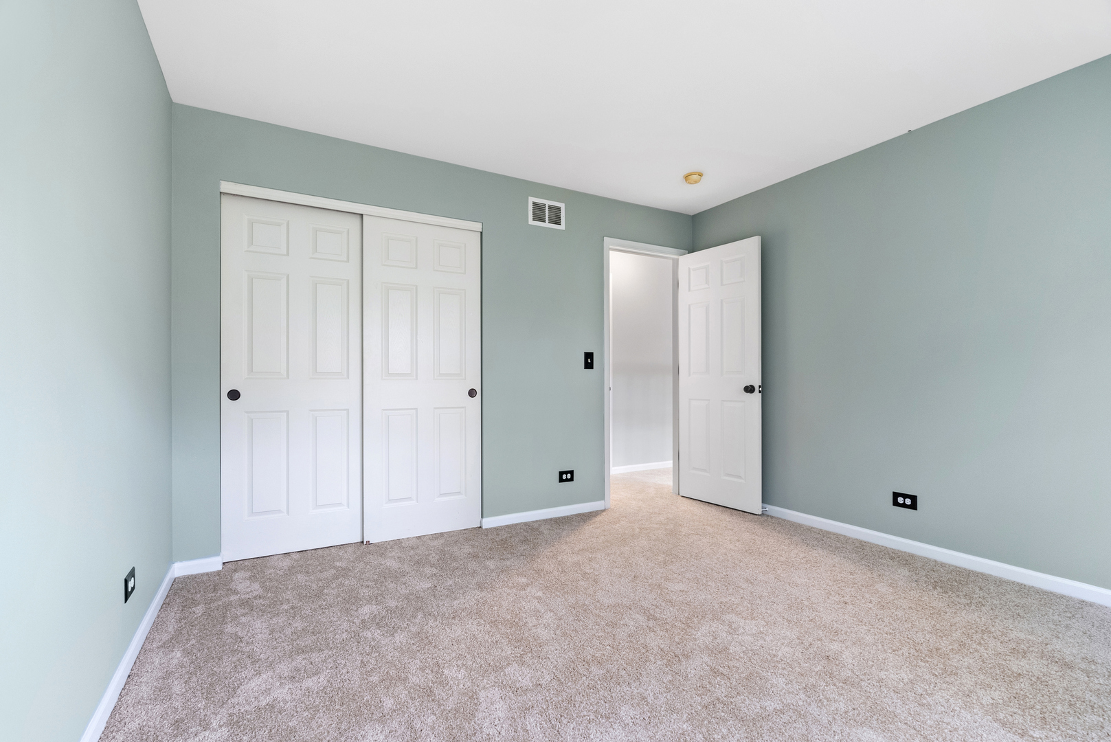 2197 Wilson Creek Circle Aurora IL 60503