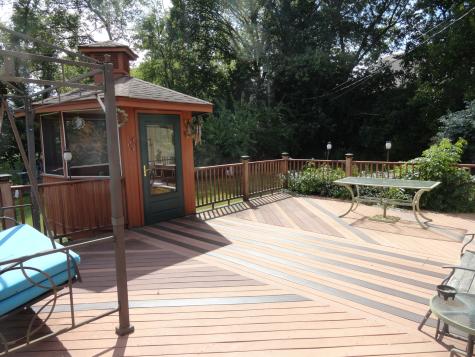 6 Lagoon Drive Hawthorn Woods IL 60047