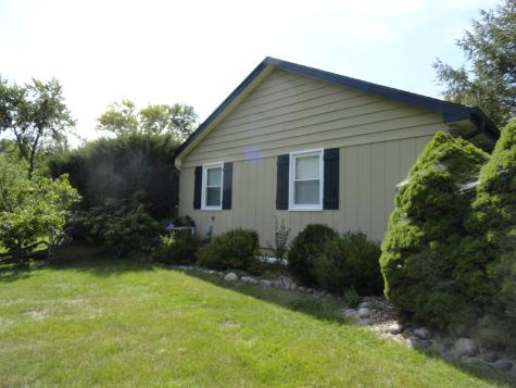 6 Lagoon Drive Hawthorn Woods IL 60047