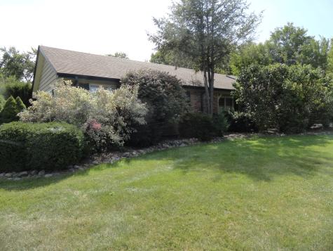6 Lagoon Drive Hawthorn Woods IL 60047