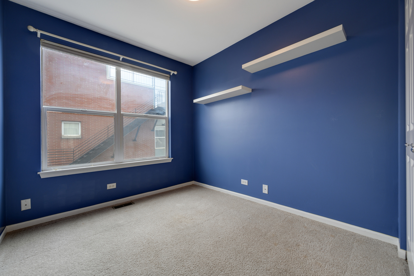 1811 North Rockwell Street Chicago IL 60647