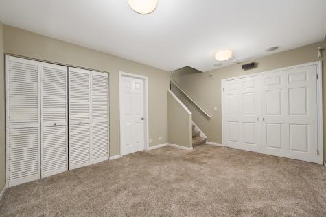 1811 North Rockwell Street Chicago IL 60647