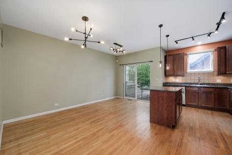 1811 North Rockwell Street Chicago IL 60647