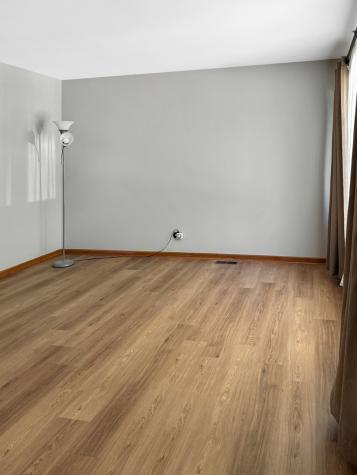11142 South Sawyer Avenue Chicago IL 60655