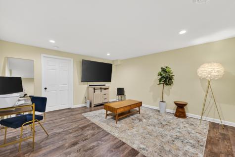 5472 Blackthorn Drive Rockford IL 61107