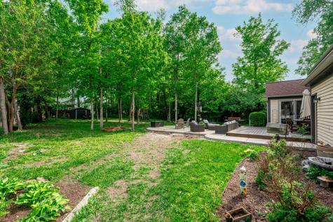 5472 Blackthorn Drive Rockford IL 61107