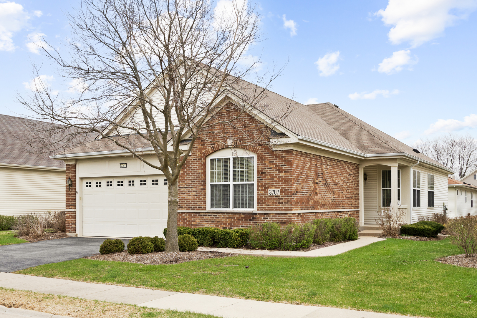 3707 Idlewild Lane Naperville IL 60564