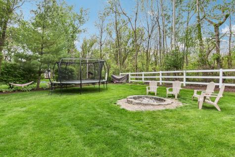 5N780 Kingswood Drive St. Charles IL 60175