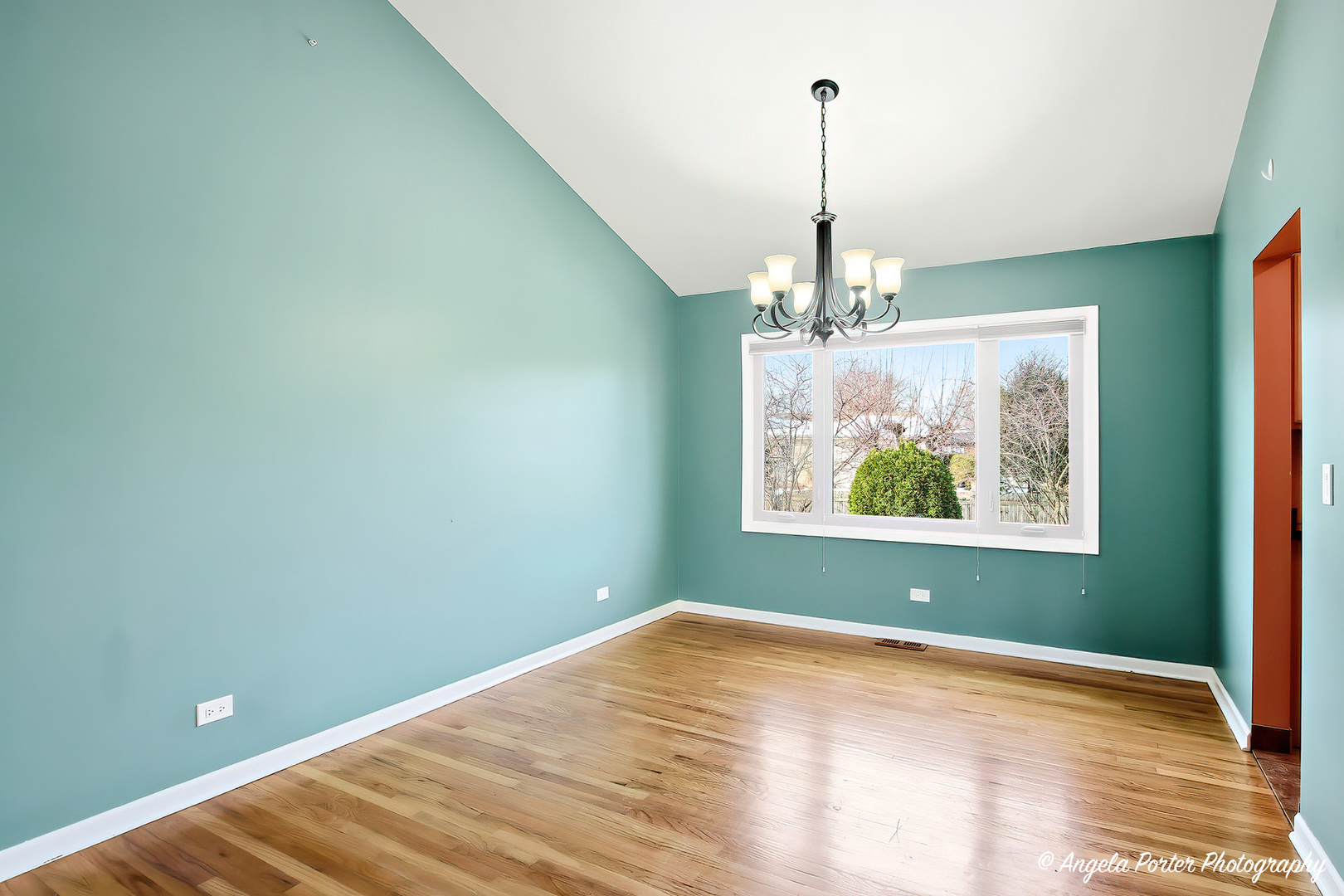 818 Rumple Lane Addison IL 60101