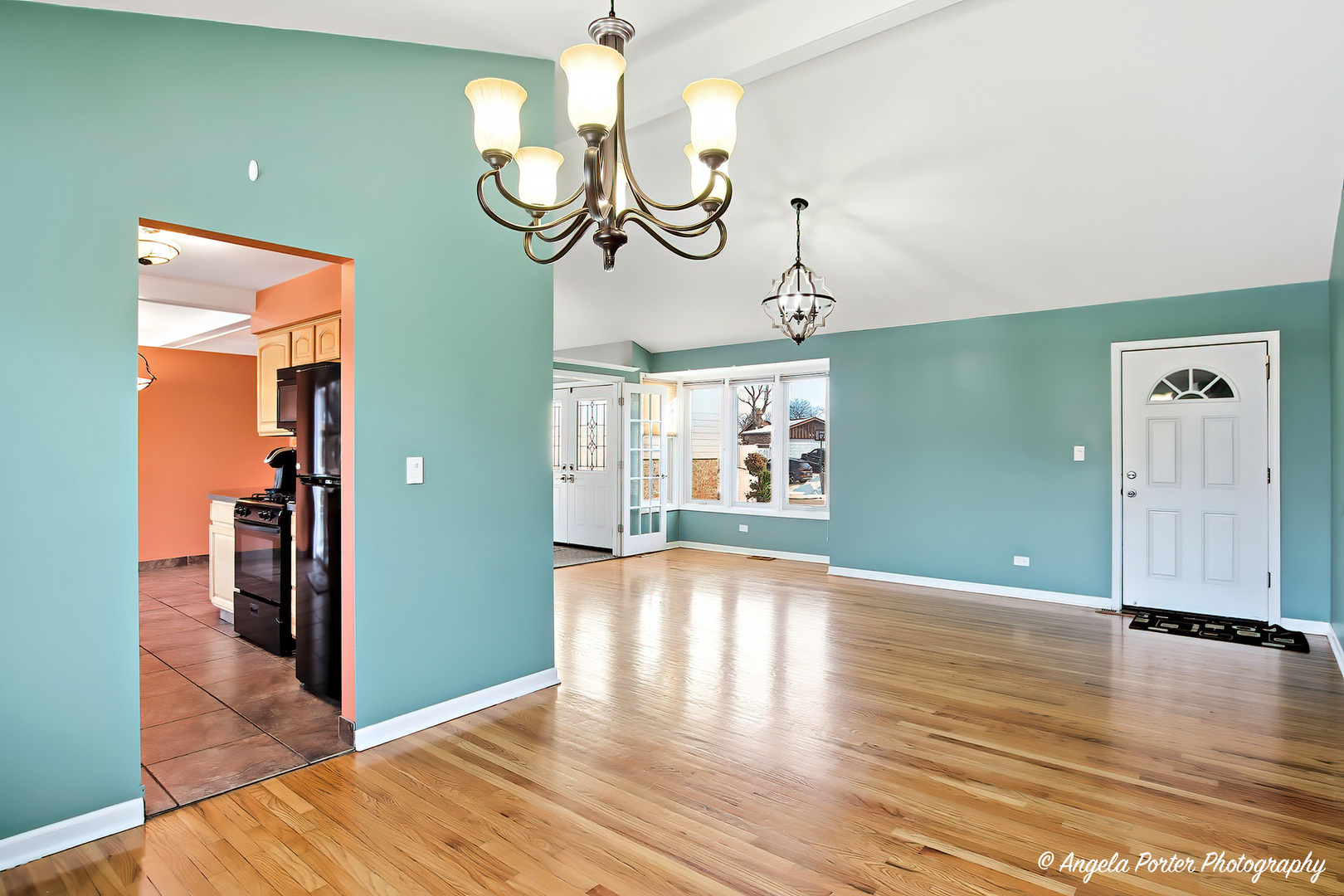 818 Rumple Lane Addison IL 60101