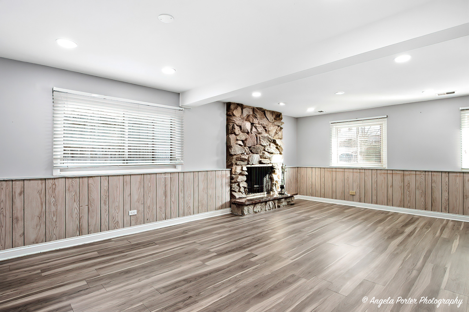 818 Rumple Lane Addison IL 60101