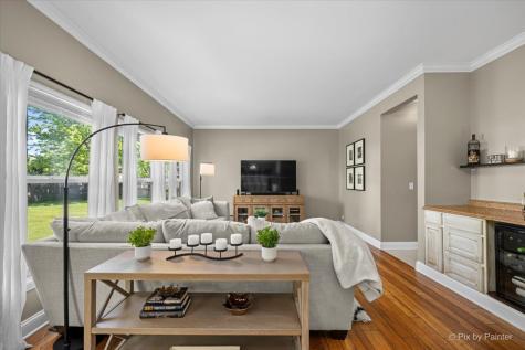 1491 Woodscreek Circle Crystal Lake IL 60014