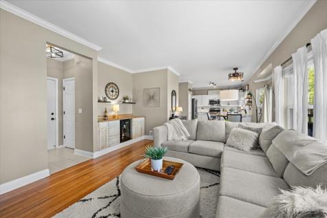 1491 Woodscreek Circle Crystal Lake IL 60014