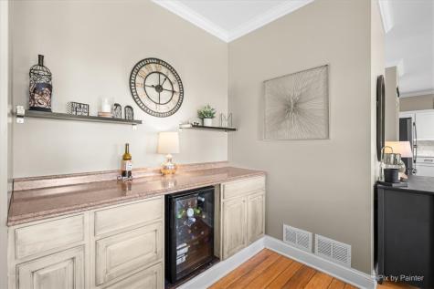 1491 Woodscreek Circle Crystal Lake IL 60014
