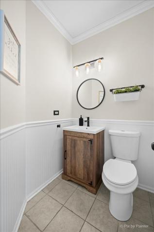 1491 Woodscreek Circle Crystal Lake IL 60014
