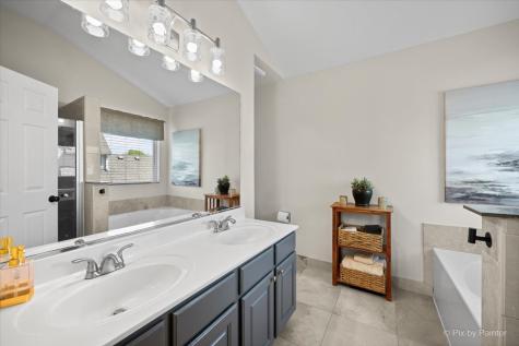 1491 Woodscreek Circle Crystal Lake IL 60014