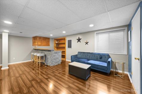 1491 Woodscreek Circle Crystal Lake IL 60014