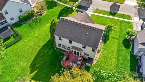 1491 Woodscreek Circle Crystal Lake IL 60014