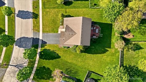 1491 Woodscreek Circle Crystal Lake IL 60014