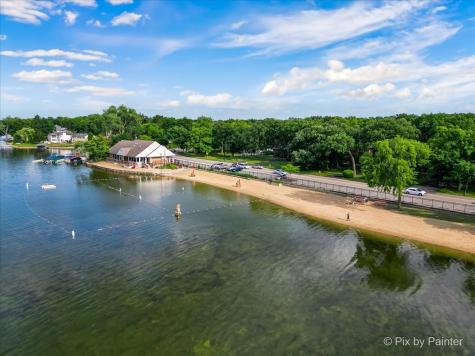 1491 Woodscreek Circle Crystal Lake IL 60014