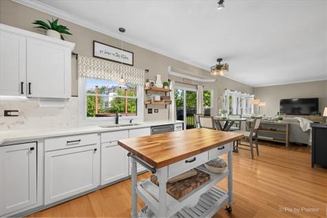 1491 Woodscreek Circle Crystal Lake IL 60014