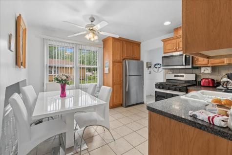 4501 Concordia Court Midlothian IL 60445