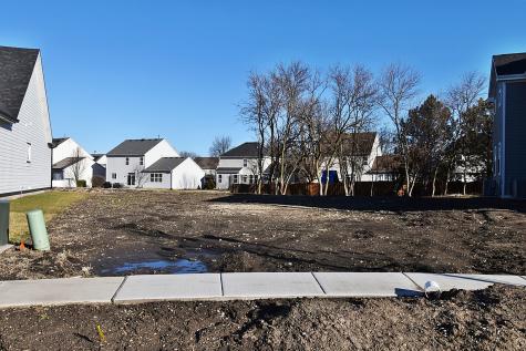 4012 Faith Lane St. Charles IL 60174