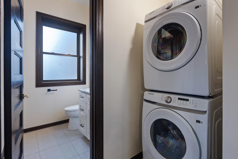 444 East 48th Street Chicago IL 60615