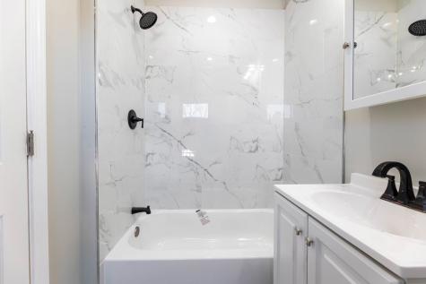 4924 West Congress Parkway Chicago IL 60644