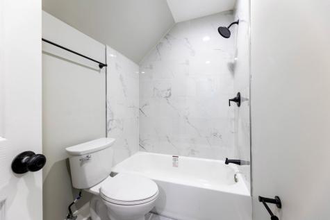 4924 West Congress Parkway Chicago IL 60644
