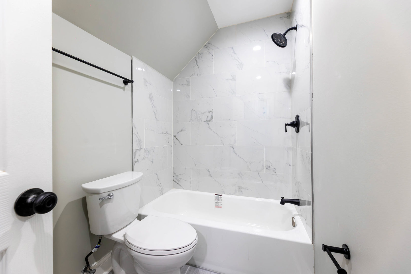 4924 West Congress Parkway Chicago IL 60644