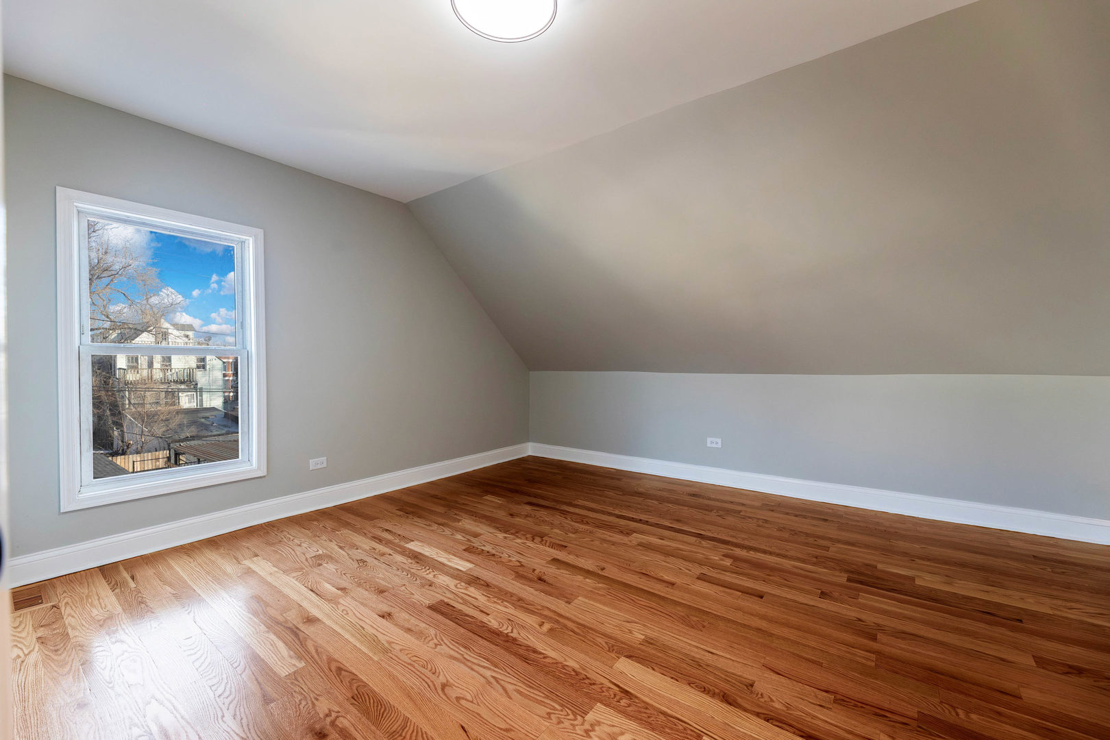 4924 West Congress Parkway Chicago IL 60644