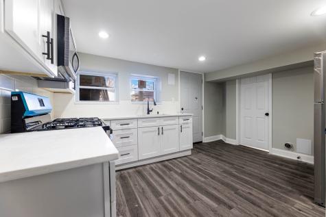 4924 West Congress Parkway Chicago IL 60644